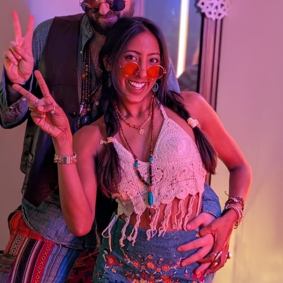 Meet your Posher, Posh - Picture 1 of 2